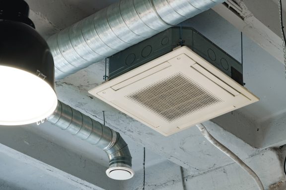 A/C HVAC leaks A/C HVAC leaks